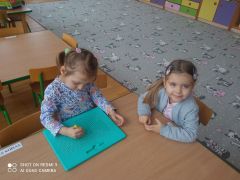 ZABAWY W PARACH