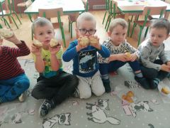 Prezentacja stempli wykonanych z ziemniaków