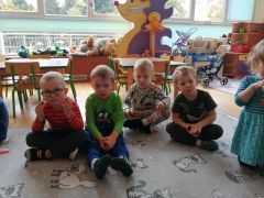 Gramy na kasztankach do piosenki