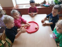 "Jeżyk"- praca z masy solnej