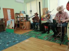 Audycja muzyczna "Muzyczne sygnały Pędzącej Strzały"