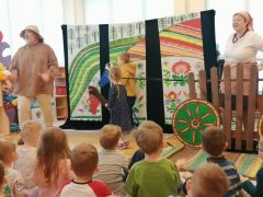 Teatrzyk kukiełkowy "Kukła z wiejskiego podwórka”