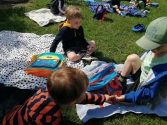 Piknik na placu przedszkolnym