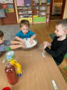 przygotowywanie masy solnej