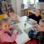 Układamy dinozaura