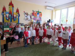 Śpiewanie hymnu
