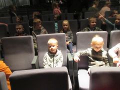 wycieczka do teatru lalek