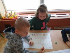 "Winda w zaczarowanym domu"- zajęcia matematyczne