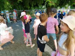Dyskoteka na placu zabaw