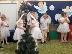 Dla Babci i dziadka - "W aniołkowie"