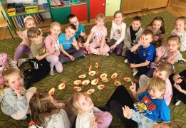 "Kurki" - papieroplastyka