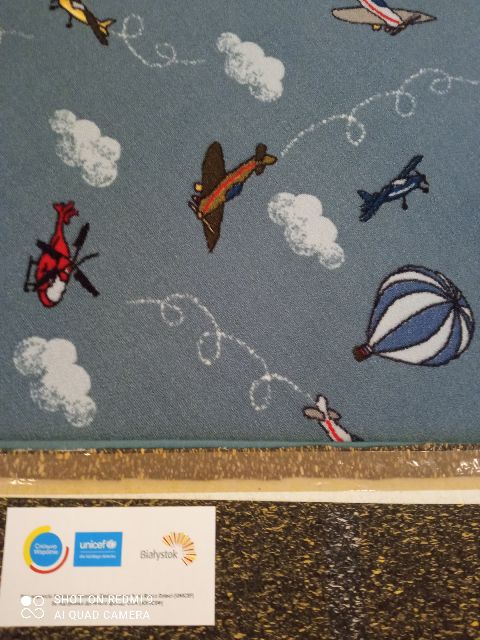 zakup wykładziny Unicef